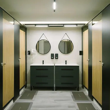 U-nit Park Hostel *