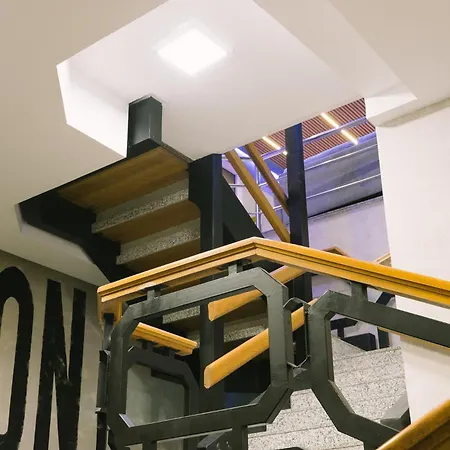 U-nit Park 旅馆 瓦伦西亚